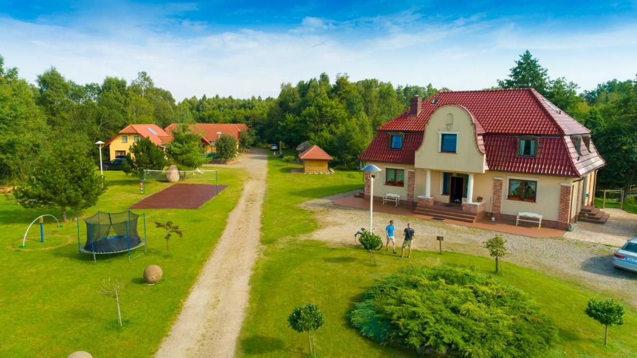 Sielanka - Domki I Pokoje Pod Leba Zarnowska Esterno foto